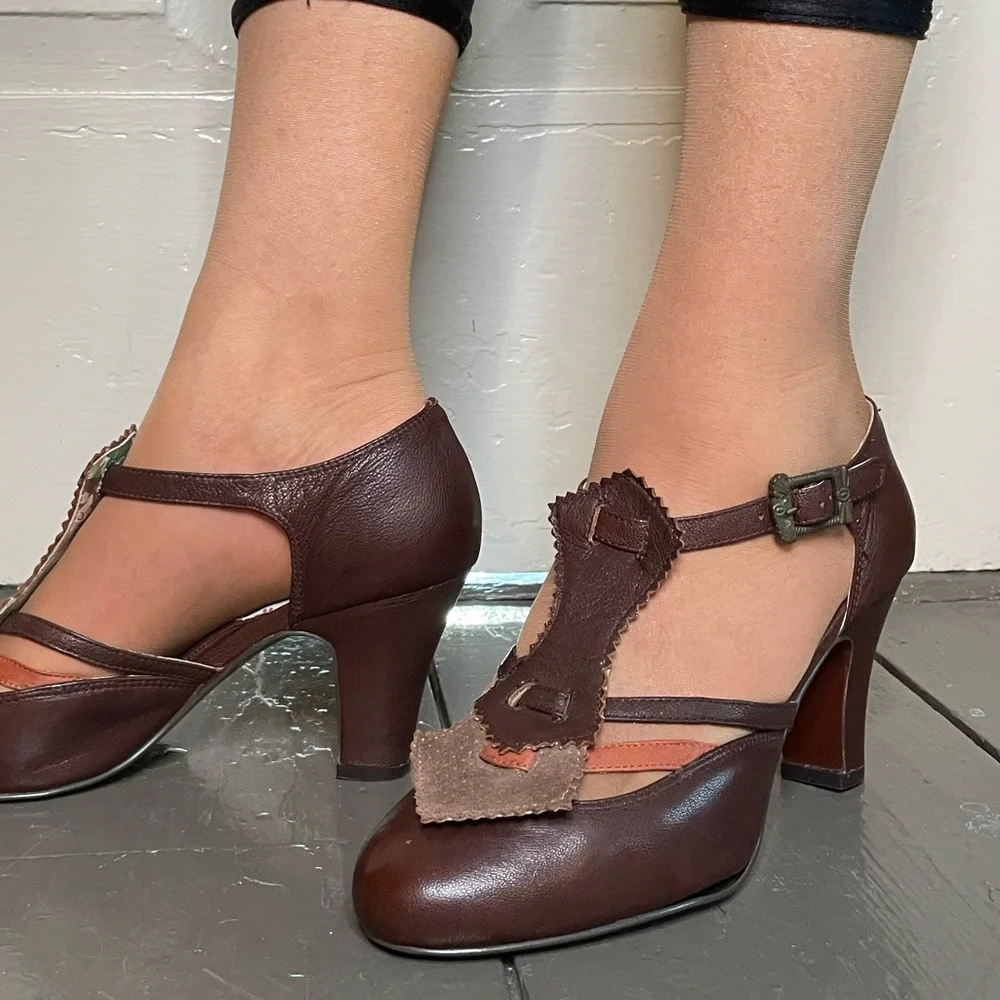 Chic Brown Women's Heels with Strap Detail - Picture 2 of 6